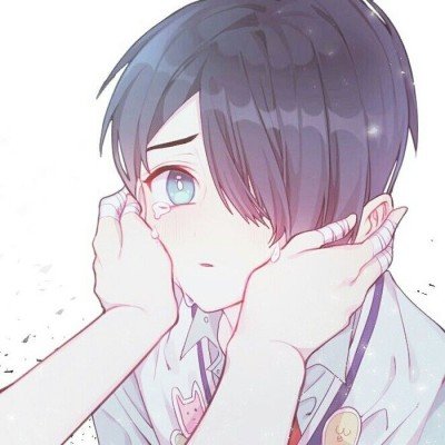 男子被埋5位好心人徒手抬墙救人